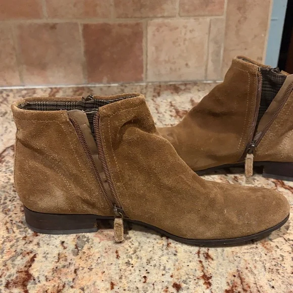 Franco Sarto Ankle Suede Boots - Picture 4 of 12